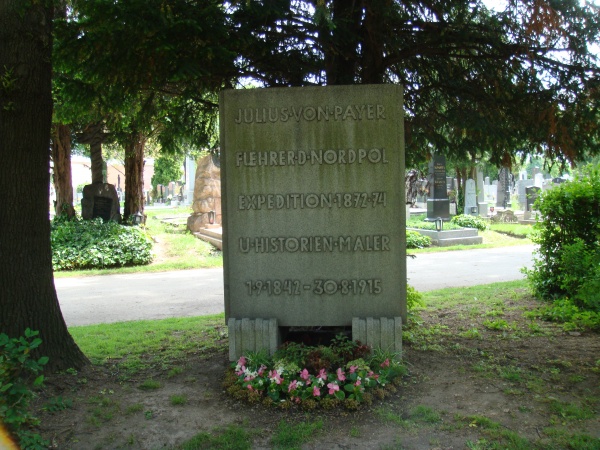 Hrob Julia Payera na Ústředním vídeňském hřbitově. Foto: Fritz Luckhardt, podrobnosti viz stránka obrázku